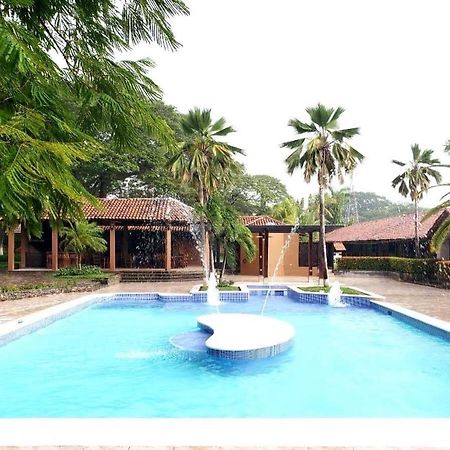 Hotel Hacienda Gualiqueme Choluteca Екстер'єр фото